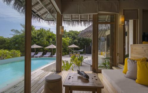 Two-Bedroom Lagoon Beach Villa with Pool outside