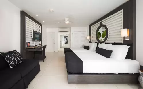 S Hotel Jamaica - Deluxe Double Room Ocean View Detail