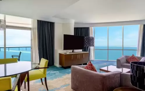 Panoramic Sea View Suite Living