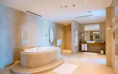 Presidential Two Bedrooms Suite Bathroom