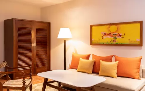 Deluxe Ocean View Suite