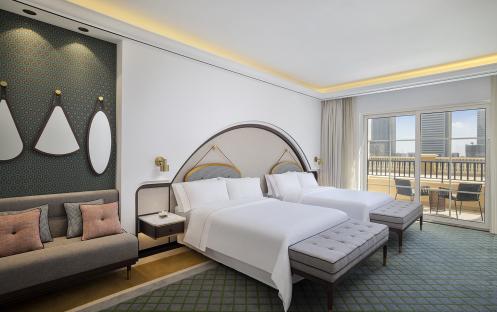 Westin Dubai Mina Seyahi Beach Resort & Marina_Westin Club Skyline_Bedroom Twin