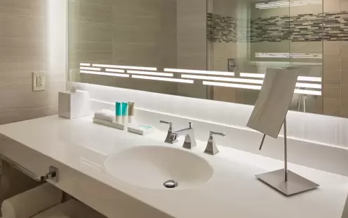 Sky Suite Bathroom Sky Suite Bathroom