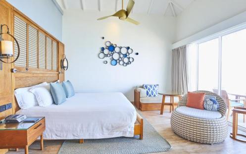Centara Grand Island Maldives - Family Overwater Villa with Kids Bedroom - Master Bedroom