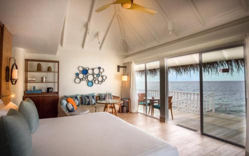 Centara Grand Island Maldives - Sunrise Overwater Villa Bedroom