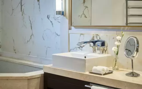 Deluxe Suite with Sea View Tholos Deluxe Suite with Sea View Tholos