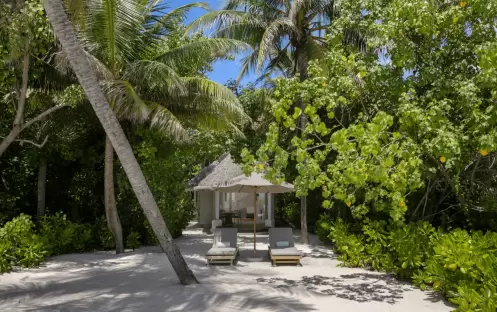 Beach Villa, Exterior