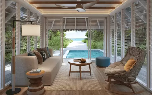Deluxe Beach Villa with Pool, Living