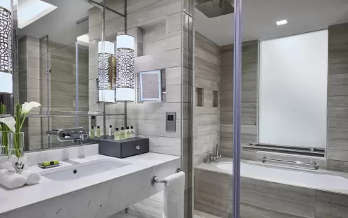Club Intercontinental Sea View, Bathroom