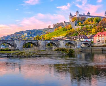 Main River Cruises