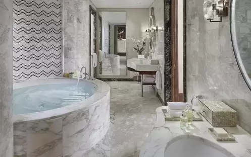 Studio Suite, Bathroom