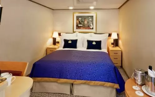 Cunard, Queen Elizabeth, Standard Inside Stateroom