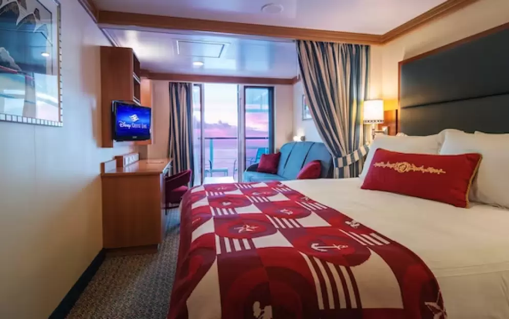 Deluxe Oceanview Stateroom with Verandah
