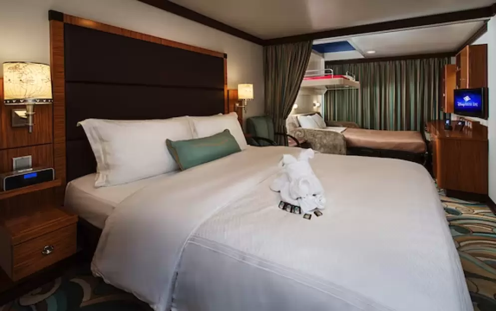 Concierge Family Oceanview Stateroom with Verandah