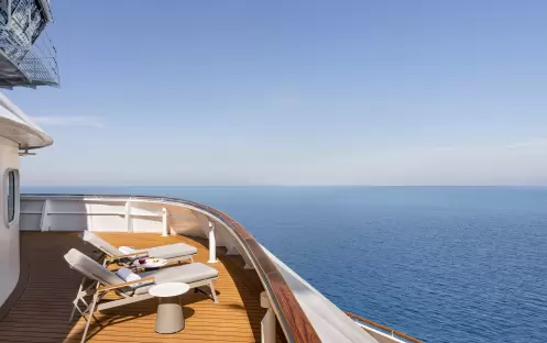 Oceania Cruises A-Class Vista Suite 7