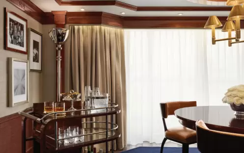 Oceania Marina - Owners Suite