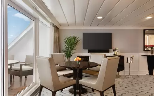 Oceania Nautica - Owners Suite 5