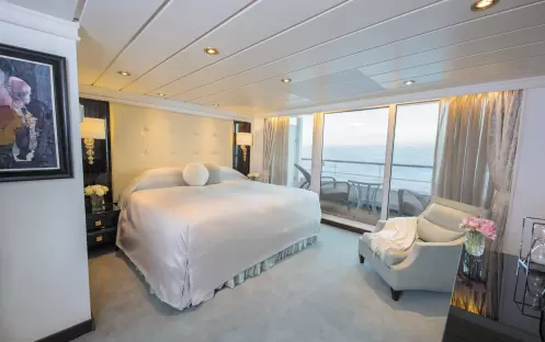 Regent Seven Seas MARINER Master Suite 1 Regent Seven Seas MARINER Master Suite 1