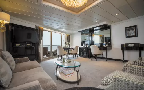 Regent Seven Seas MARINER Seven Seas Forward Aft 0 Regent Seven Seas MARINER Seven Seas Forward Aft 0