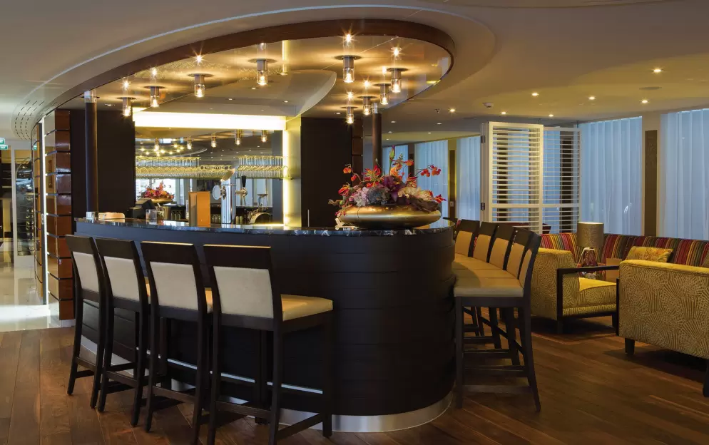 AmaWaterways SONATA_LoungeBar.JPG