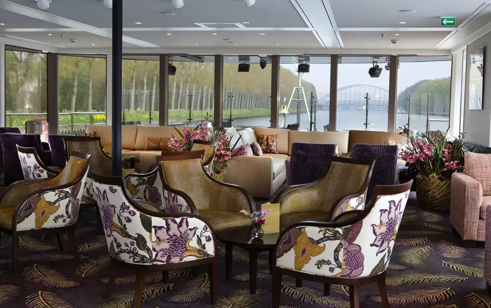 AmaWaterways SONATA_Lounge.JPG