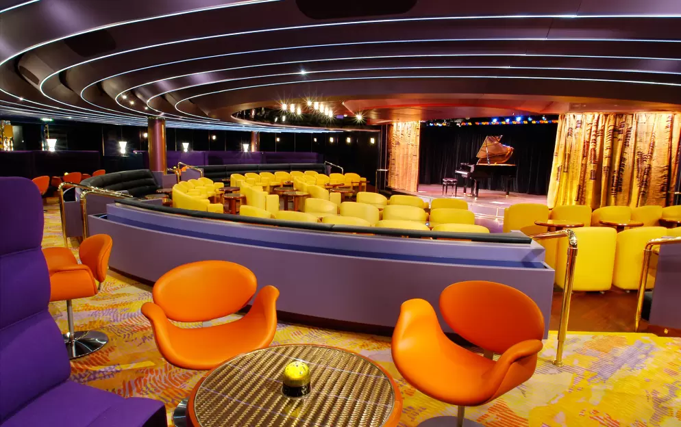 Holland America Line Vista Class queens lounge 3.jpg