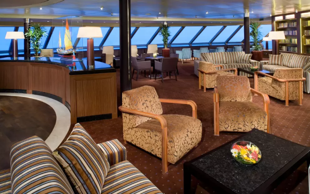 Holland America Line Signature Class Crows Nest _1_.jpg