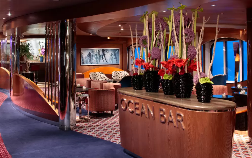 Holland America Line Koningsdam Ocean Bar.jpg