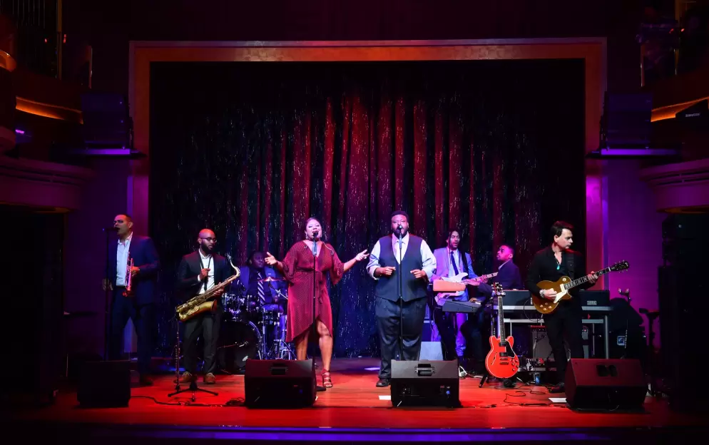 Holland America Nieuw Statendam BBKings NS.jpg