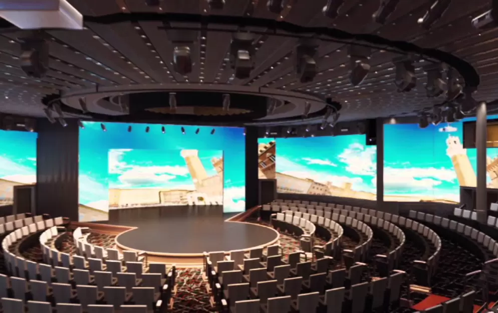 Koningsdam World Stage.jpg