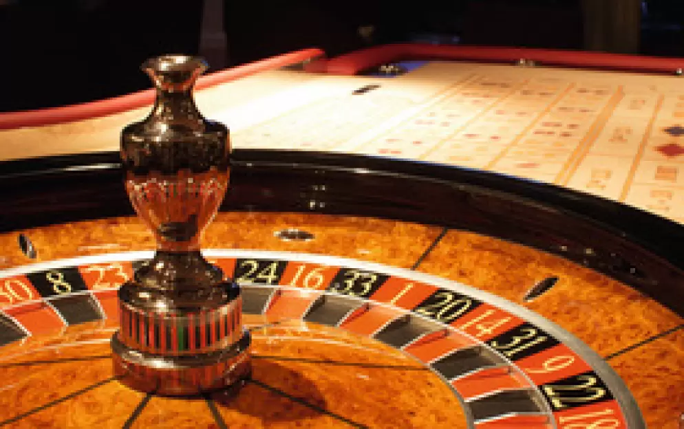 TUI Cruises Mein Schiff 4 Interior Casino 2.jpg