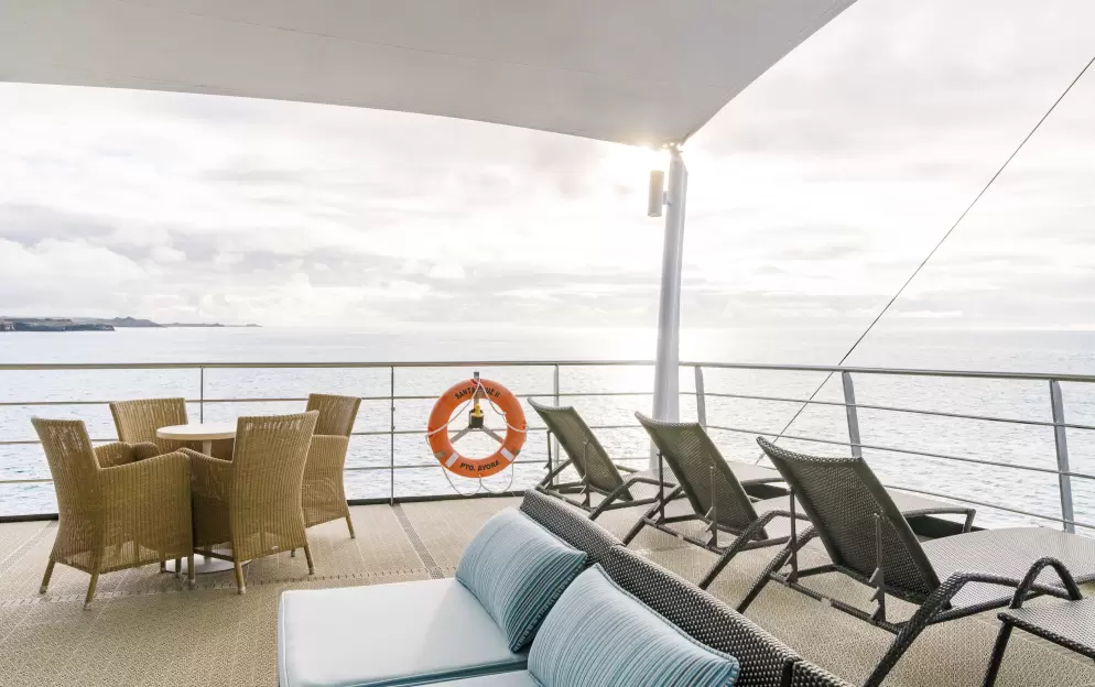 Hurtigruten Expeditions MS Santa Cruz II OBSERVATION TERRACE - Credit - Clara Tuma and Hurtigruten 0.JPG