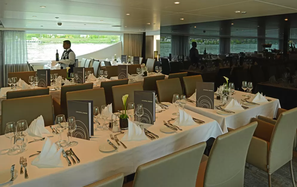 Scenic Luxury Cruises & Tours AMBER Crystal Dining 2.jpg