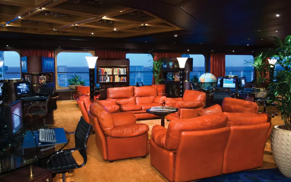 Holland America Line S-Class Interior Explorations Cafe 4.jpg