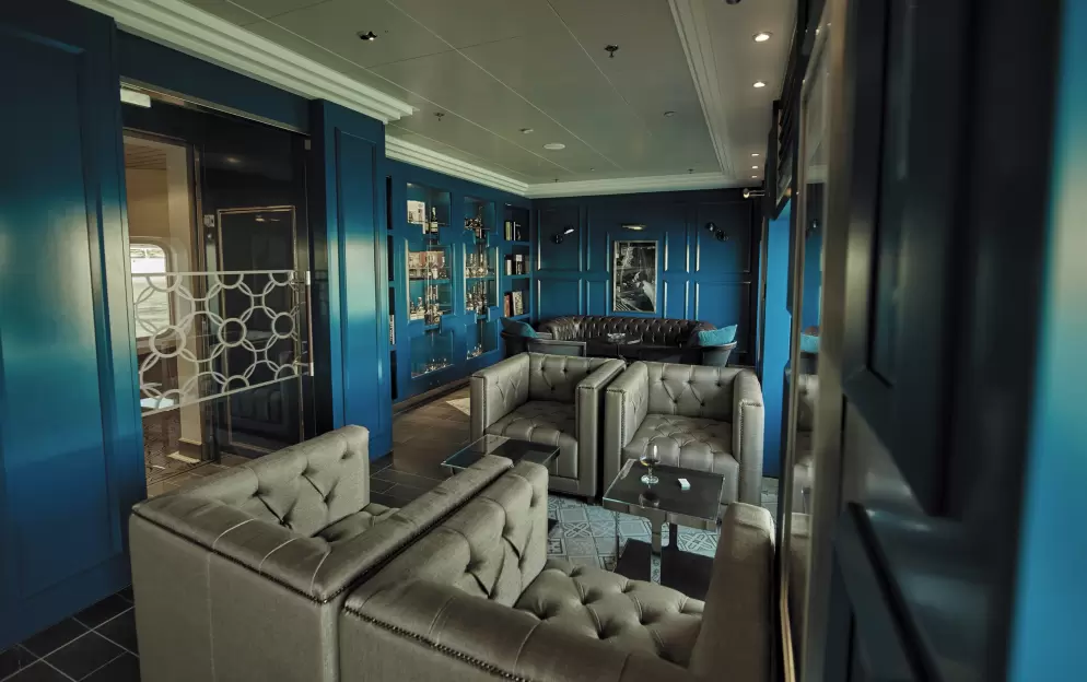 RSSC, Seven Seas Voyager, Connoisseur Club.jpg