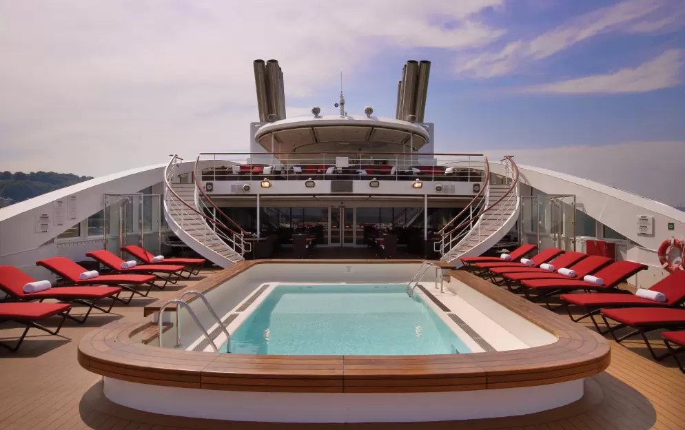 Ponant Le Boreal - Pool, Credit. Eric Laignel.JPEG