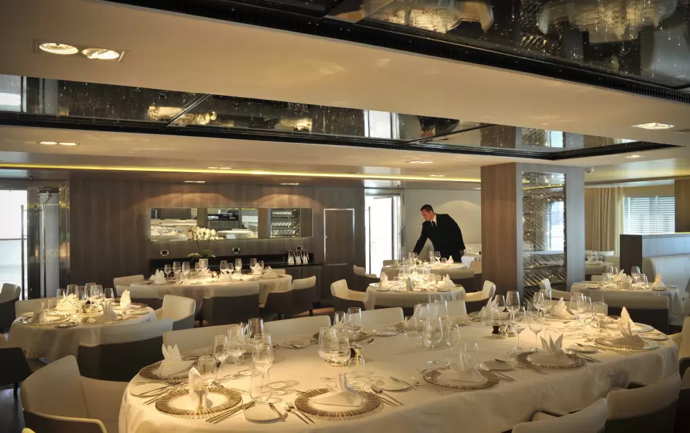 Ponant Le Boreal - Restaurant 2, ©PONANT, Credit. François Lefebvre.JPEG