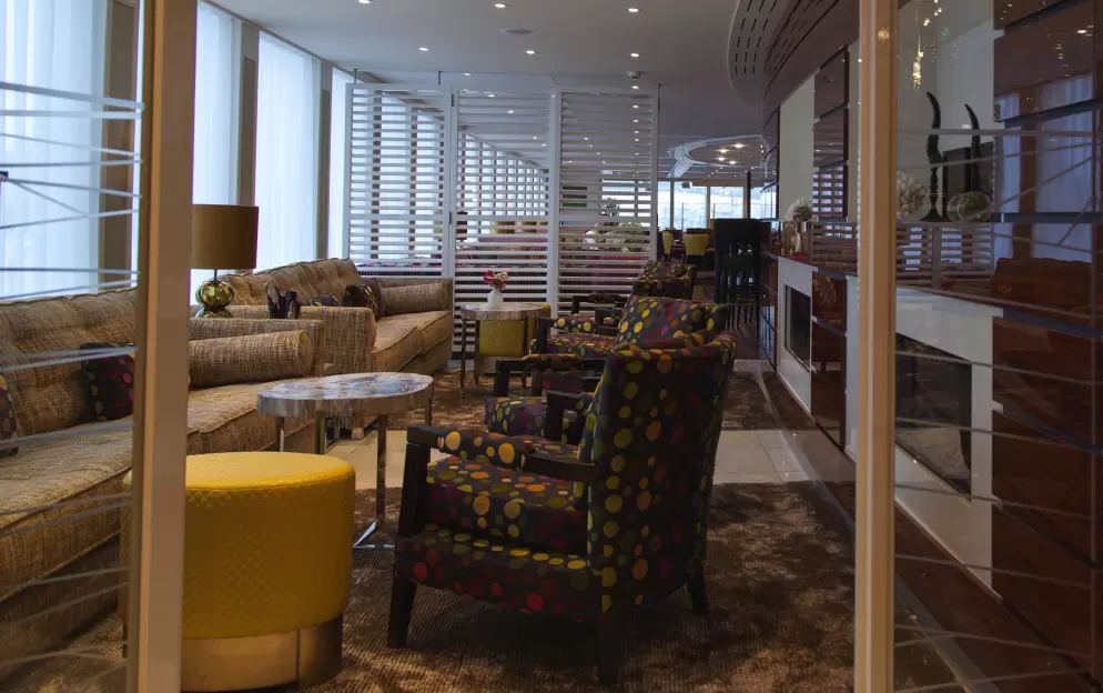 AmaWaterways STELLA_library.jpg