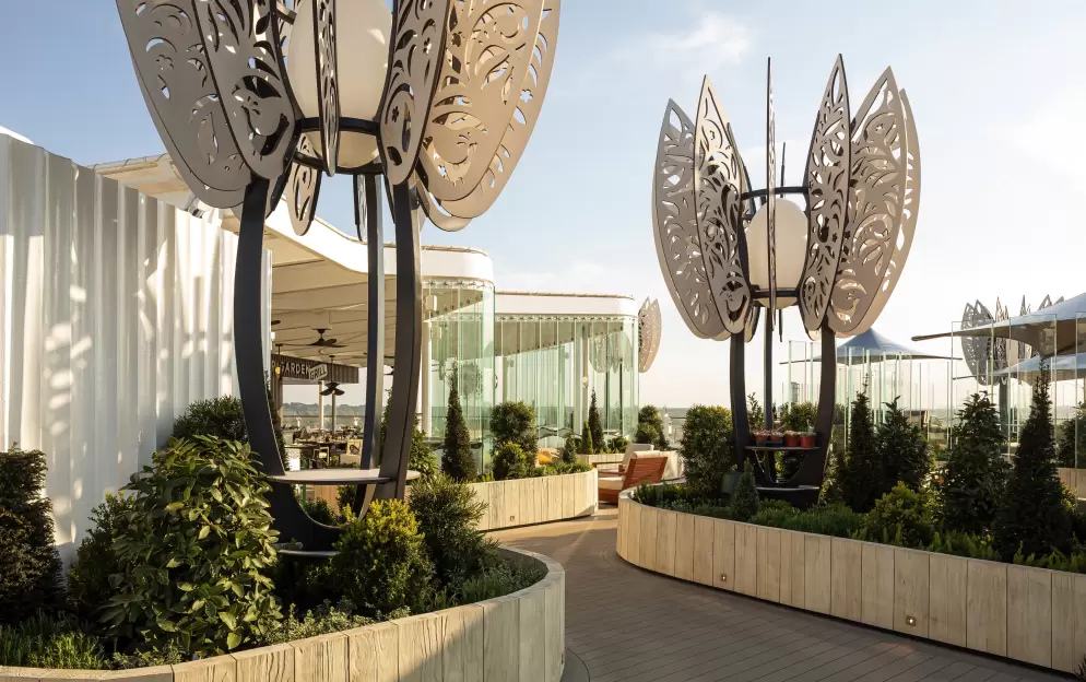 Celebrity Cruises Rooftop Garden 2.jpg