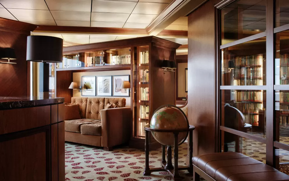 Crystal, Crystal Serenity Library 1.jpg