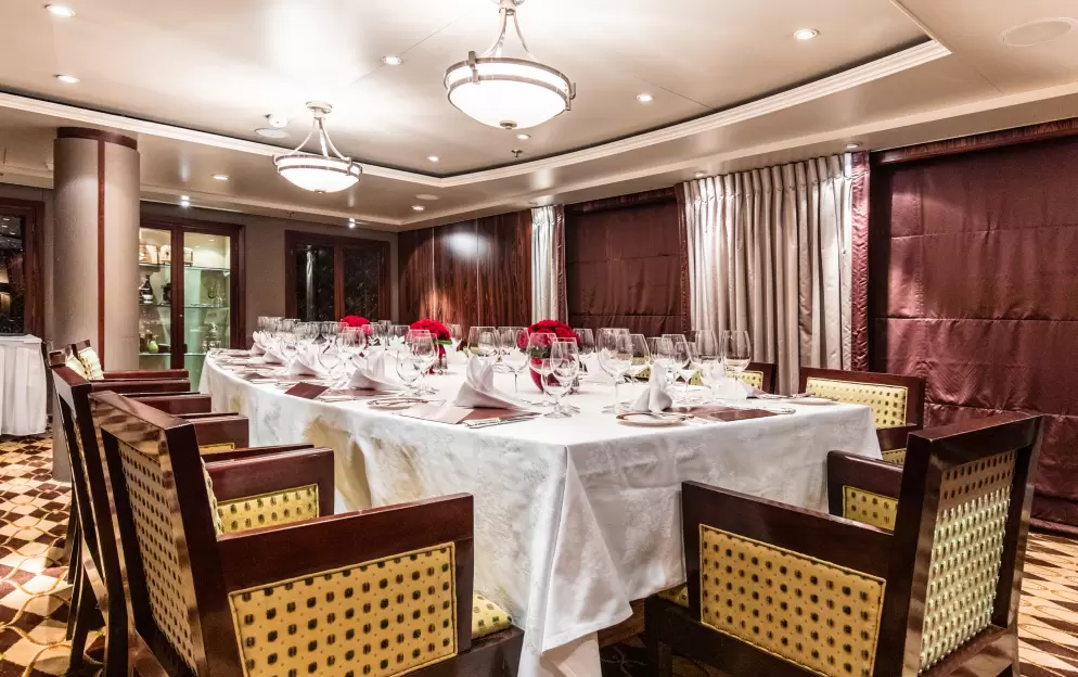 Crystal Cruises Crystal Symphony The Vintage Room.jpg
