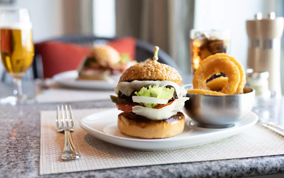 Crystal Cruises Trident Grill 0.jpg