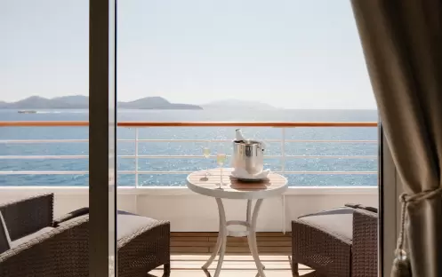 Crystal, Crystal Serenity Aquamarine Suite 0