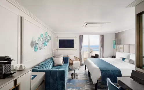Crystal, Crystal Serenity Aquamarine Suite 3