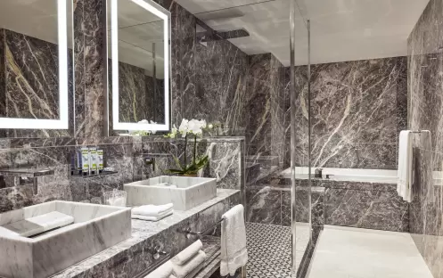 Crystal, Serenity Junior Penthouse Suite 4