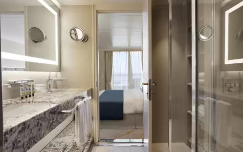 Crystal, Serenity Sapphire Veranda Suite 5