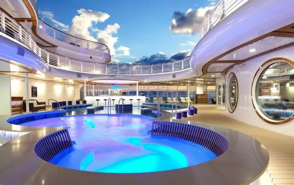 Disney Cruise Line, Disney Dream, Quiet Cove Pool.png