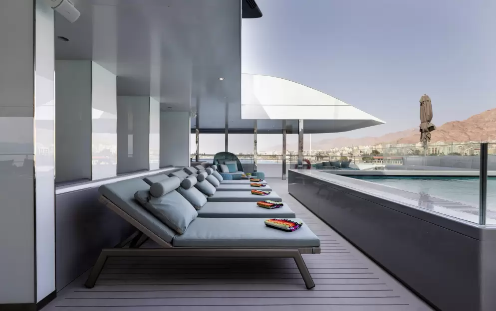 Emerald Cruises, Emerald Sakara & Azzurra, Aqua Pool 11.jpg
