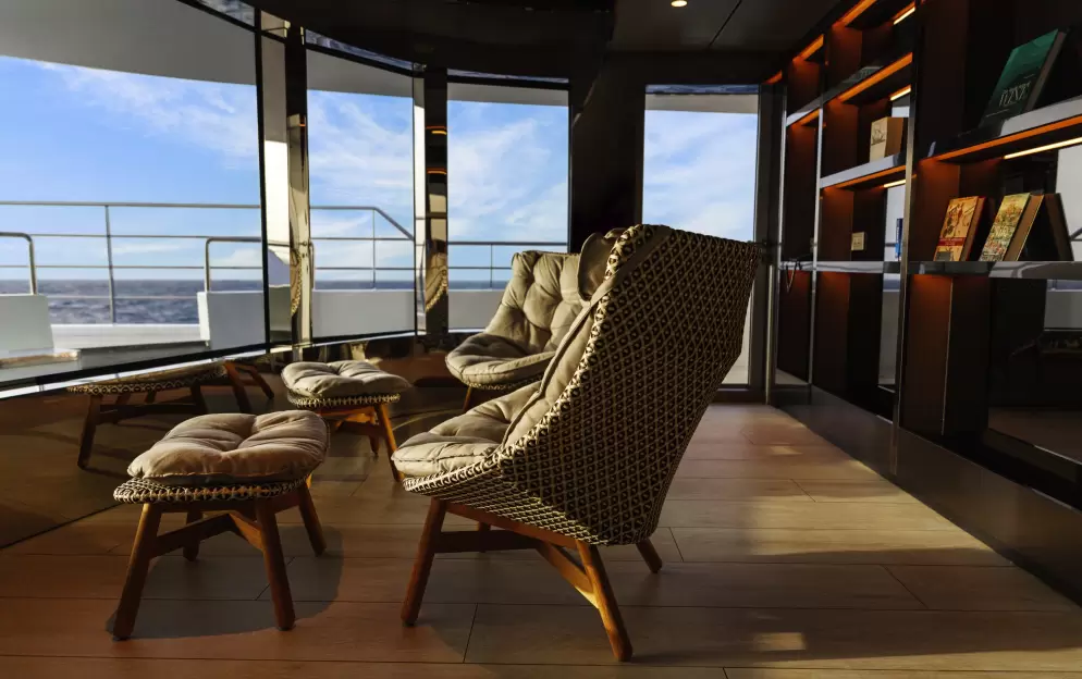 Emerald Cruises, Emerald Sakara & Azzurra, Observation Lounge 4.jpg