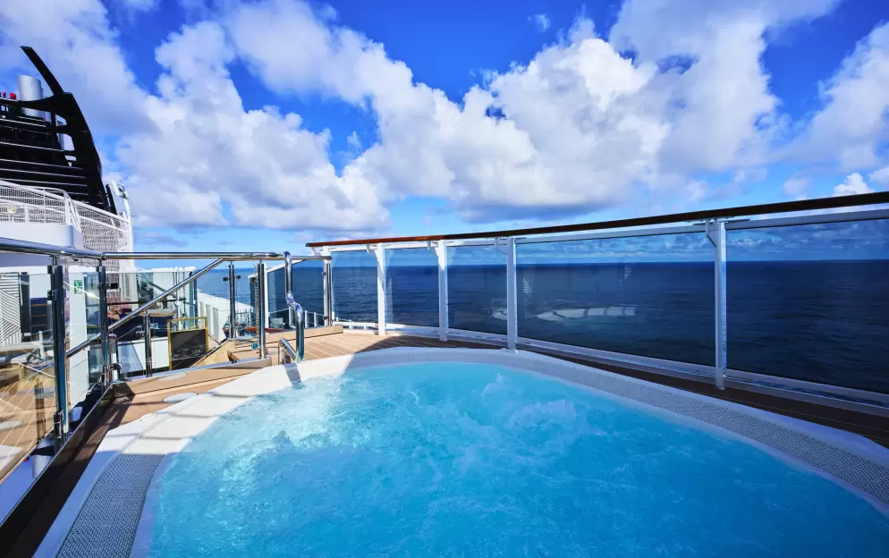 Explora Journeys, EXPLORA I, Sky Bar On 14 0.jpg